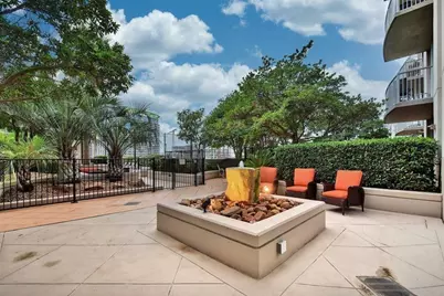 360 Nueces Street #3910, Austin, TX 78701 - Photo 32