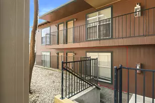 2319 Greenfield Pkwy, Austin, TX 78741 - Photo 2