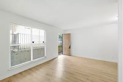 2319 Greenfield Parkway #108, Austin, TX 78741 - Photo 4