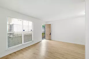 2319 Greenfield Pkwy, Austin, TX 78741 - Photo 4