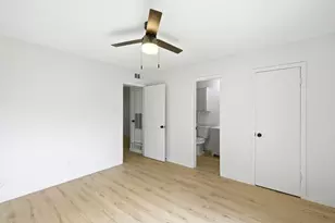 2319 Greenfield Pkwy, Austin, TX 78741 - Photo 8