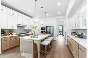 540 High Summit Dr, Georgetown, TX 78628 - Photo 4