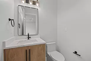 100 W Odell St, Austin, TX 78752 - Photo 14