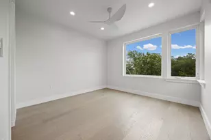 100 W Odell St, Austin, TX 78752 - Photo 16