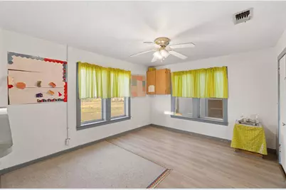 631 S Harris Street, Giddings, TX 78942 - Photo 24