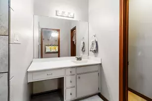 214 Laura Ln, Bastrop, TX 78602 - Photo 22