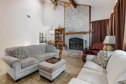 214 Laura Lane, Bastrop, TX 78602 - Photo 8