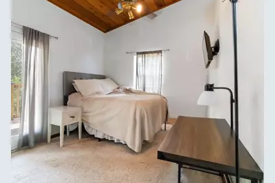 214 Laura Lane, Bastrop, TX 78602 - Photo 18