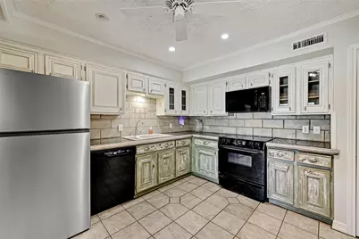 138 World Of Tennis Square, Lakeway, TX 78738 - Photo 32