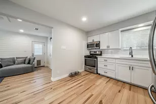 7003 Cherry Meadow Dr, Austin, TX 78745 - Photo 12