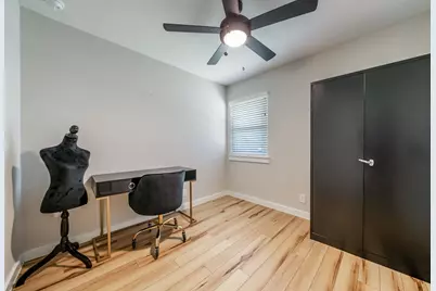 7003 Cherry Meadow Drive, Austin, TX 78745 - Photo 32