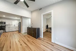 7003 Cherry Meadow Dr, Austin, TX 78745 - Photo 10