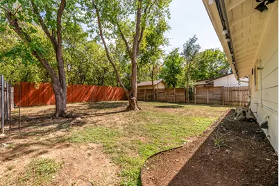 7003 Cherry Meadow Drive, Austin, TX 78745 - Photo 8