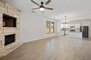 10936 Short Springs Dr, Austin, TX 78754 - Photo 10