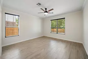 10936 Short Springs Dr, Austin, TX 78754 - Photo 12