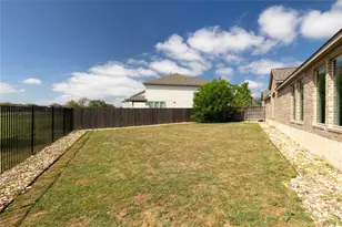 109 Cascia Cir, Liberty Hill, TX 78642 - Photo 32
