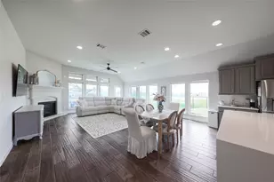 109 Cascia Cir, Liberty Hill, TX 78642 - Photo 4