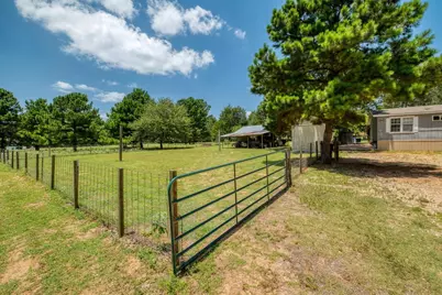 1922 E Sh 21, Paige, TX 78659 - Photo 30