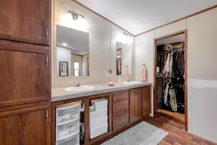 1922 E Sh 21, Paige, TX 78659 - Photo 14