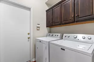 12013 Tarraza Ct, Austin, TX 78732 - Photo 22