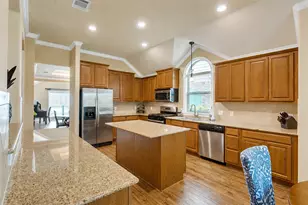 1041 Dyer Crossing Way, Round Rock, TX 78665 - Photo 4