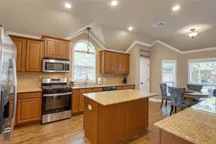 1041 Dyer Crossing Way, Round Rock, TX 78665 - Photo 16