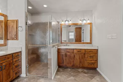 1167 County Road 427, Thrall, TX 76578 - Photo 20