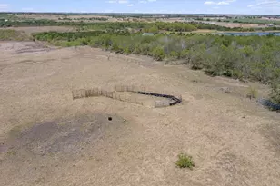 1167 Co Rd 427, Thrall, TX 76578 - Photo 40