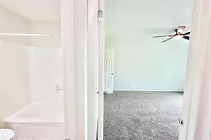 9623 Covey Ridge Ln, Austin, TX 78758 - Photo 38