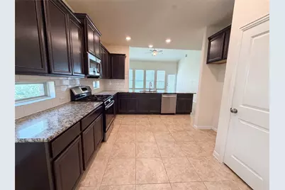 294 Adoquin Trail, Buda, TX 78610 - Photo 6