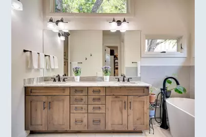 3907 Bailey Lane, Austin, TX 78756 - Photo 22