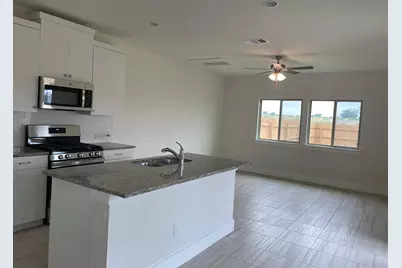 500 White Steppe Way #241, Georgetown, TX 78626 - Photo 2