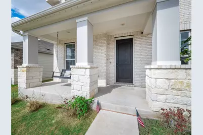 311 Bear Oak Street, Hutto, TX 78634 - Photo 2