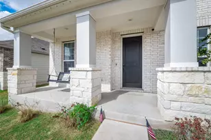 311 Bear Oak St, Hutto, TX 78634 - Photo 2
