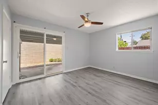 2712 Thrushwood Dr, Austin, TX 78757 - Photo 10