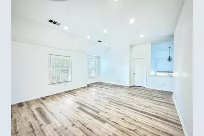 605 Stansted Manor Drive, Pflugerville, TX 78660 - Photo 4