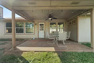 6005 La Mesa St, Lago Vista, TX 78645 - Photo 28