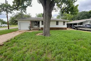 410 Hazel Ave, Rockdale, TX 76567 - Photo 1
