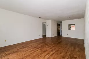 323 W William Cannon Dr, Austin, TX 78745 - Photo 2