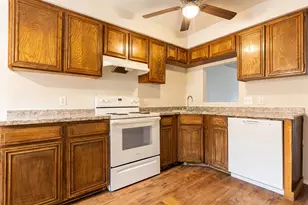 323 W William Cannon Dr, Austin, TX 78745 - Photo 12