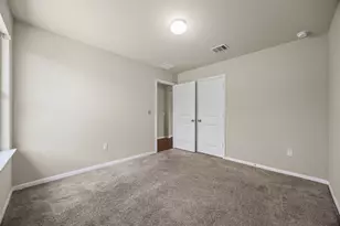 111 Hess Dr, Kyle, TX 78640 - Photo 18