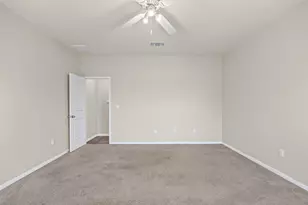 111 Hess Dr, Kyle, TX 78640 - Photo 20