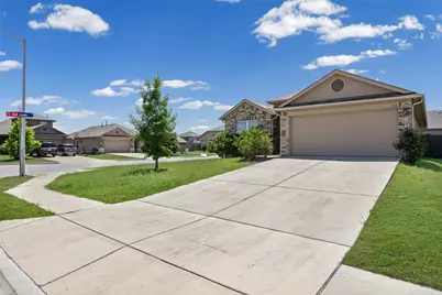 111 Hess Drive, Kyle, TX 78640 - Photo 2
