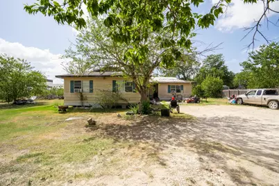 180 Reyna Lane, Buda, TX 78610 - Photo 8