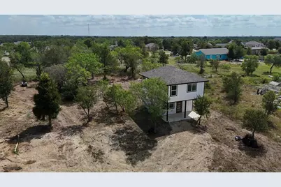 140 Lobo Lane, Cedar Creek, TX 78612 - Photo 12