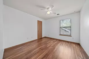 1904 Garden St, Austin, TX 78702 - Photo 6