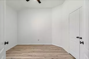 3217 Falconers Way, Pflugerville, TX 78660 - Photo 8