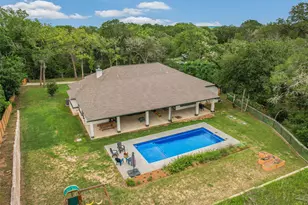 427 State Hwy 304, Bastrop, TX 78602 - Photo 30