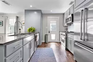 1809 W 10th St, Austin, TX 78703 - Photo 10