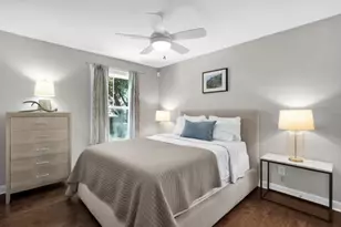 1809 W 10th St, Austin, TX 78703 - Photo 16